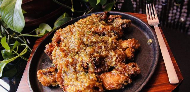 堂食排队,外卖爆单!青岛最有人气的10家炸鸡店,你pick哪一家?