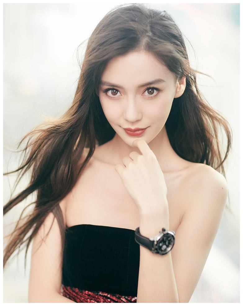 杨颖性感内衣大片_杨颖性感内衣