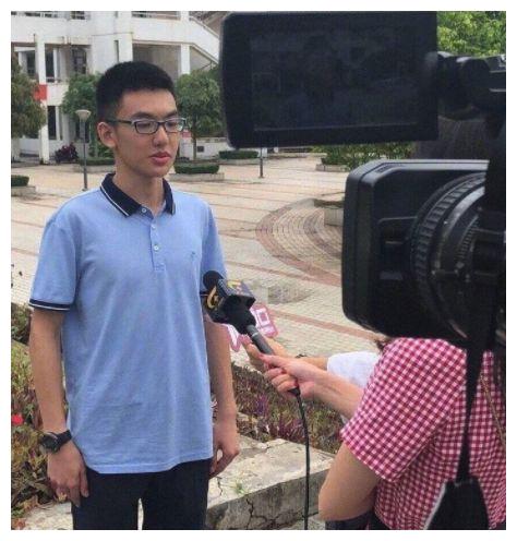 2020广西高考状元的_广西最好的3所高中,第一名几乎年年包揽高考状元