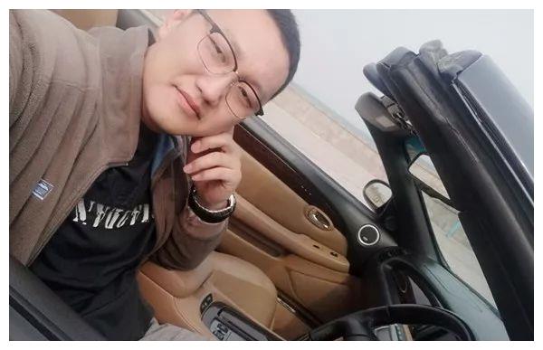 低调,是最牛的炫耀——雷克萨斯SC430