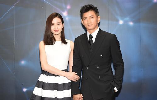 吴奇隆有了刘诗诗,前妻一家也很幸福,看来当初