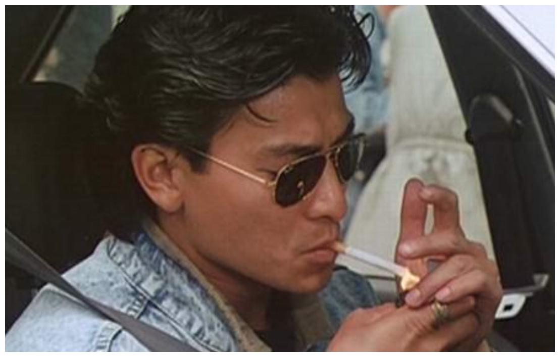 刘德华古天乐最迷人的瞬间莫过于抽烟,而他更是无人能