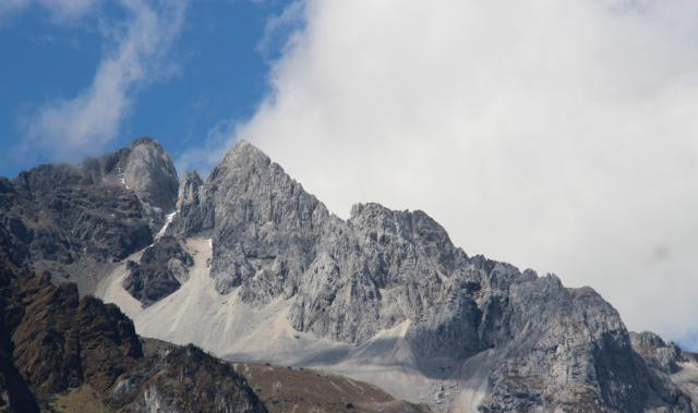 来到丽江玉龙雪山，在人与自然中，看夜晚最美星空感知自己