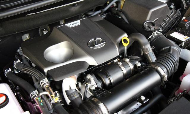 汽车出现这些现象，说明该换“火花塞”了，以免损伤发动机！