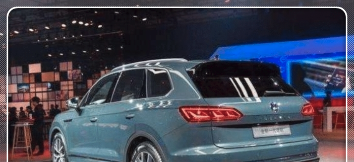 史上“最惨豪车”,降11万没人要,换车标却大卖