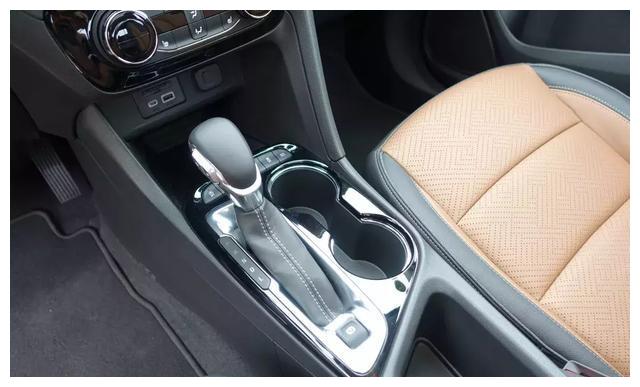 评测别克昂科拉GX:作为一部紧凑级SUV,它的优点够分量