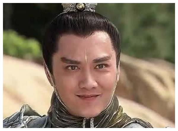 同样是出演二郎神，何炅出戏，冯绍峰气势不足，他备受称赞