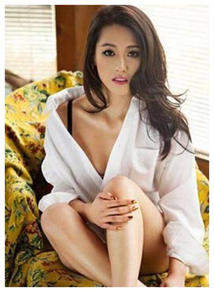 她是张一山的姐姐,爆红后却在车库被打,今豪车傍身