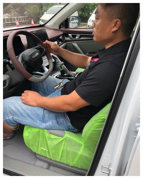 性价比高,家用经济好选择?宝骏RS-5车主9天用车心得体会