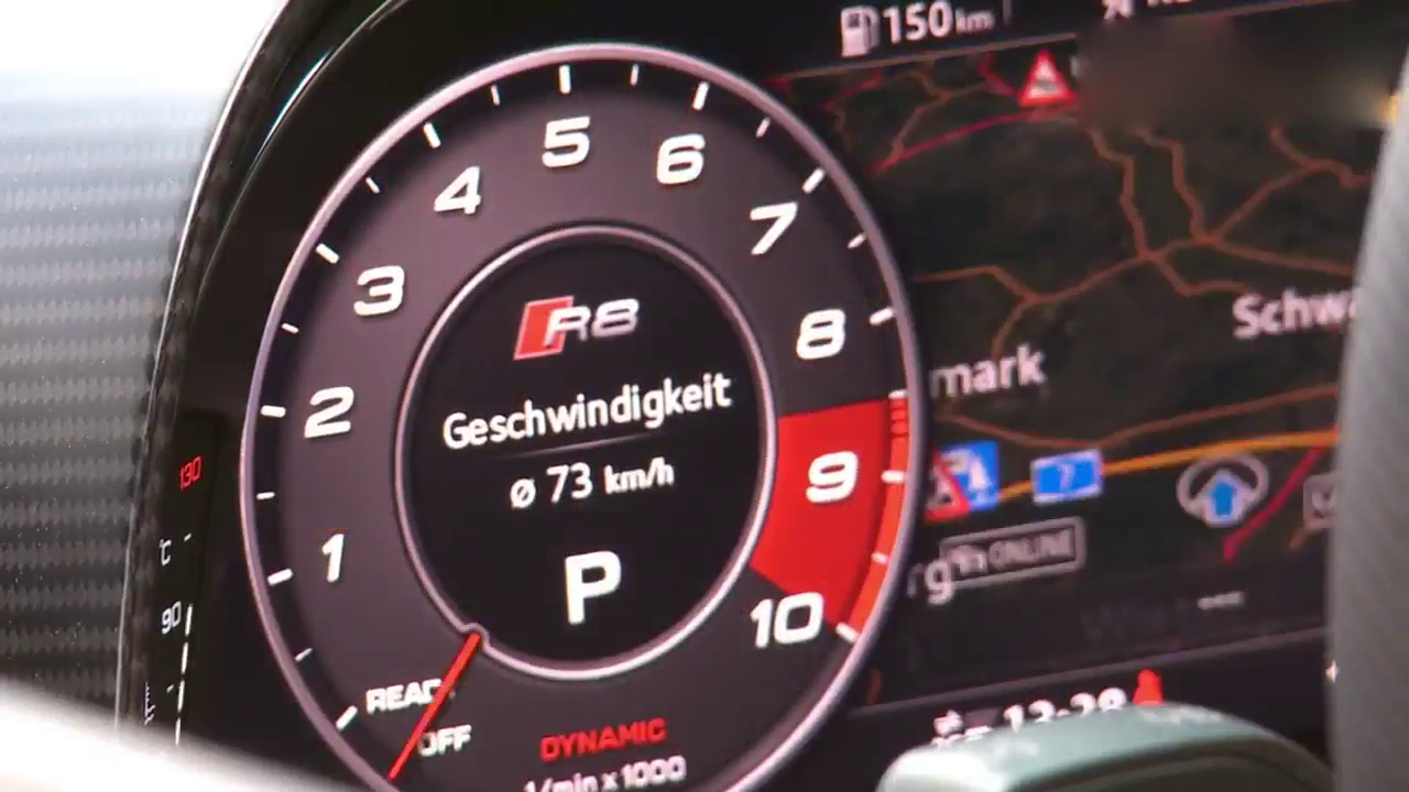 海外实拍奥迪R8 V10百万豪华跑车启动声浪滔天