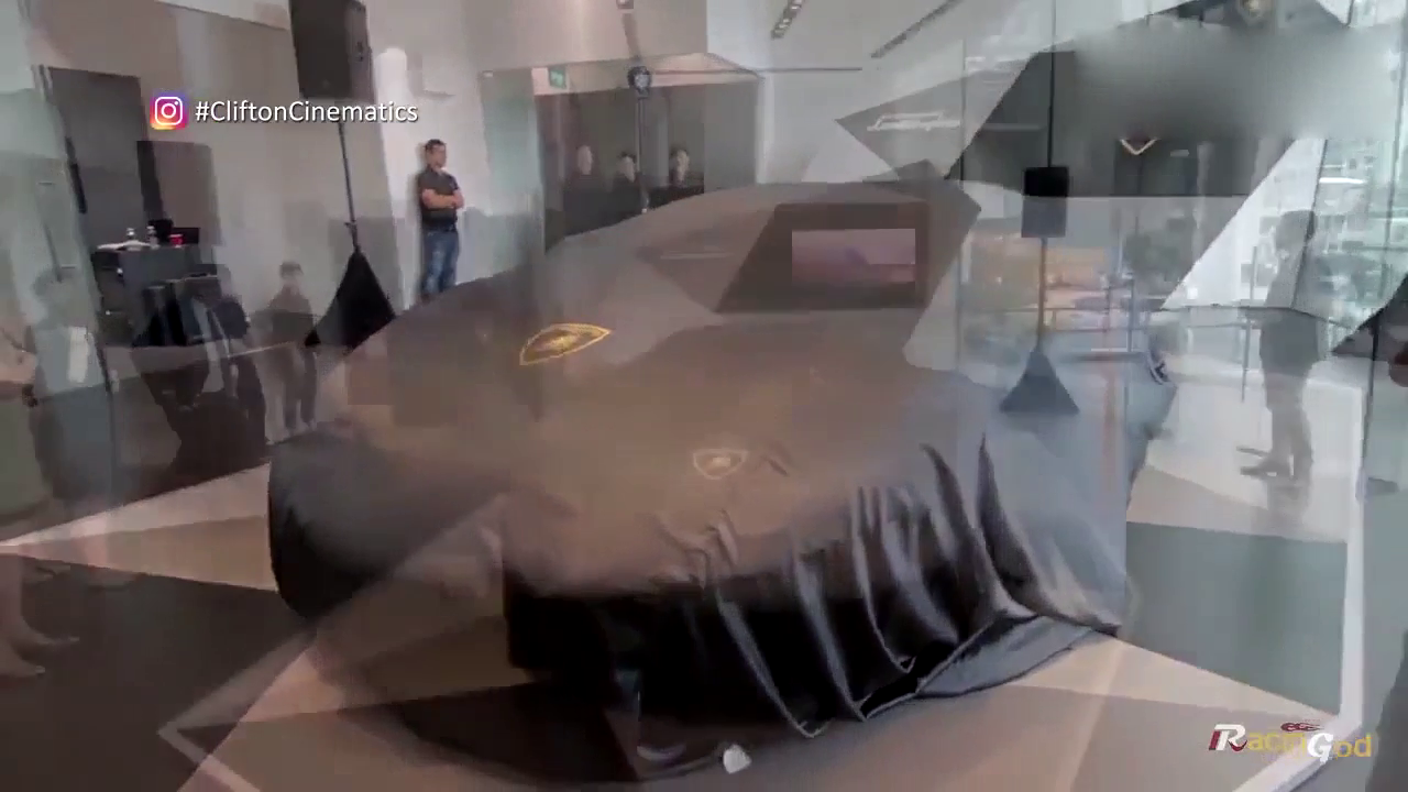 价值9000万的超级跑车到底多霸气，拉开遮车布后马上见分晓！