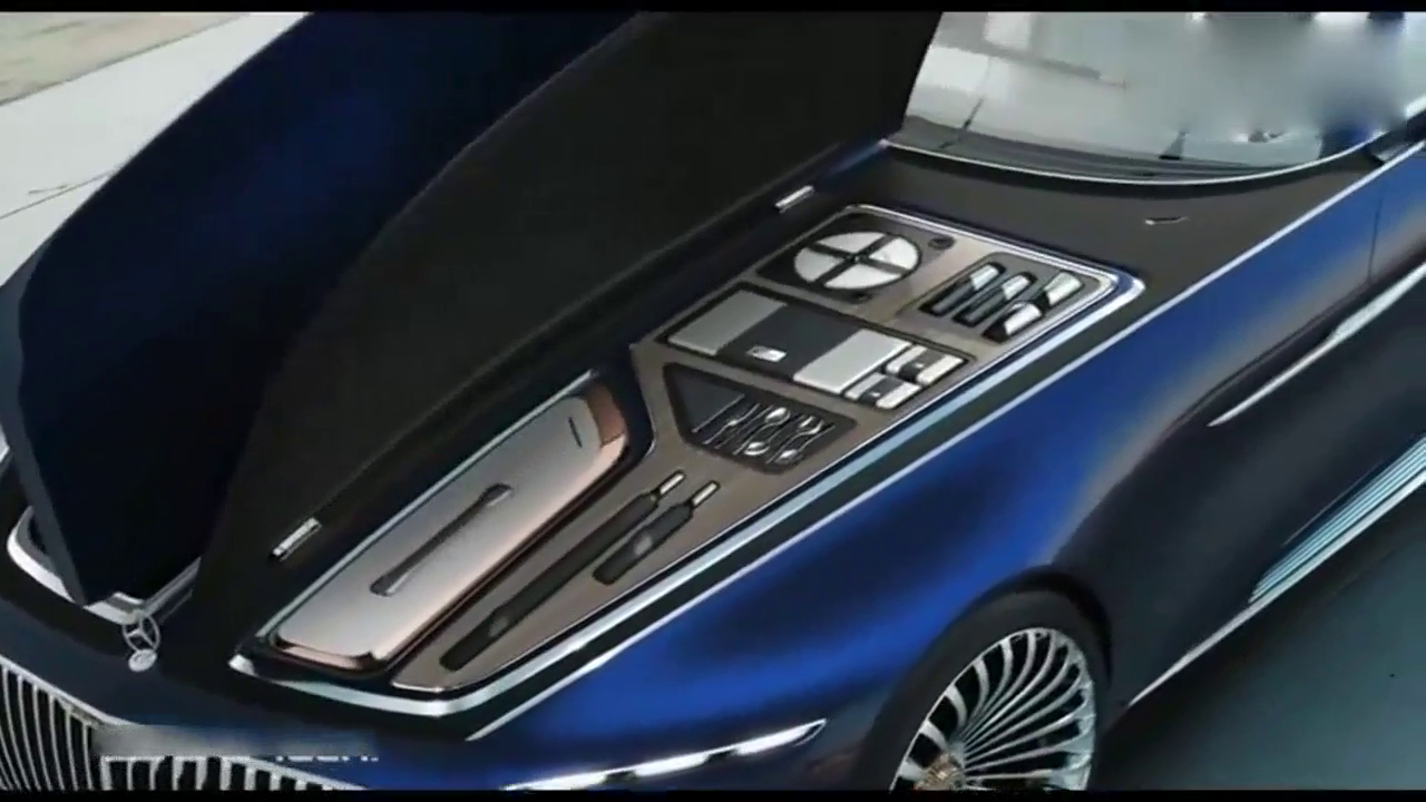 新款奔驰迈巴赫跑车，内饰豪华感甩宝马奥迪几条街