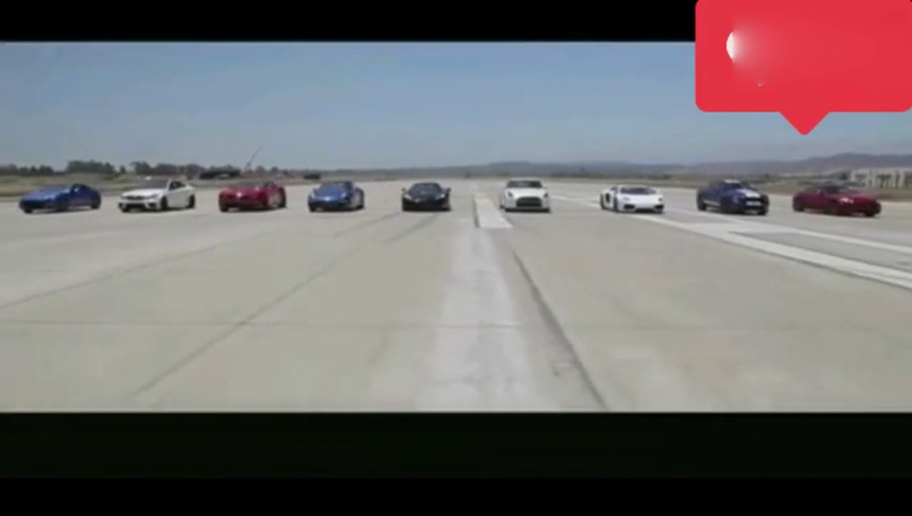 十辆跑车直线加速对抗，你猜最后谁赢了？