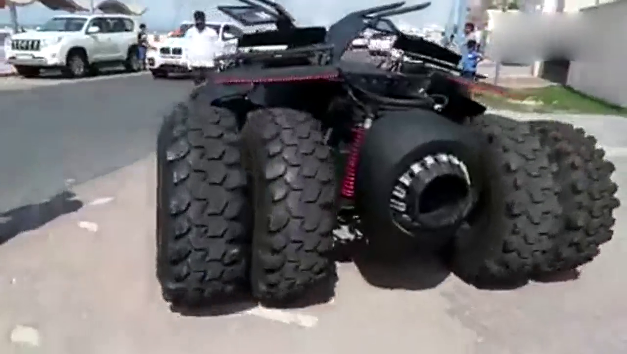 价值1000万的豪华跑车一亮相，吓的兰博基尼都不敢踩油门了！