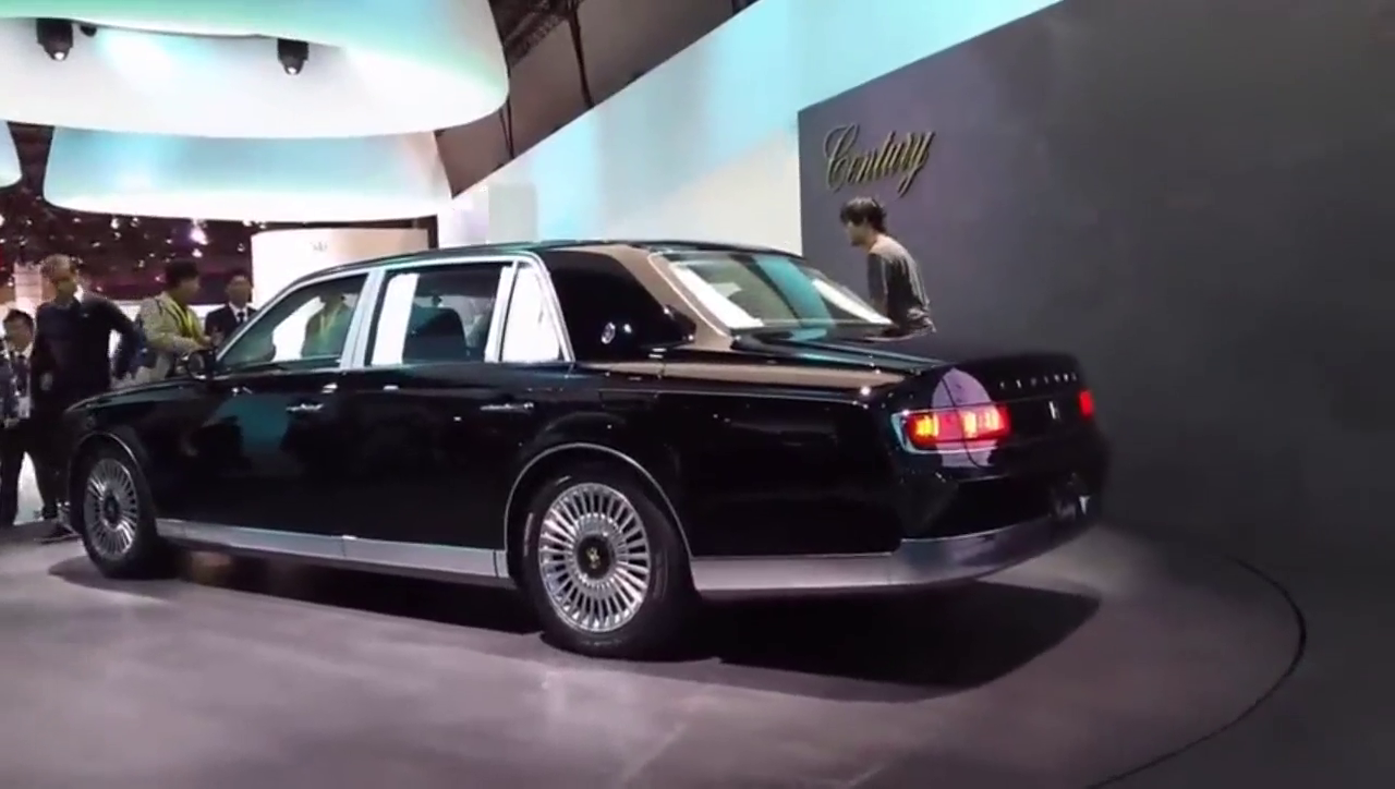 东京车展实拍日本劳斯莱斯丰田全新世纪