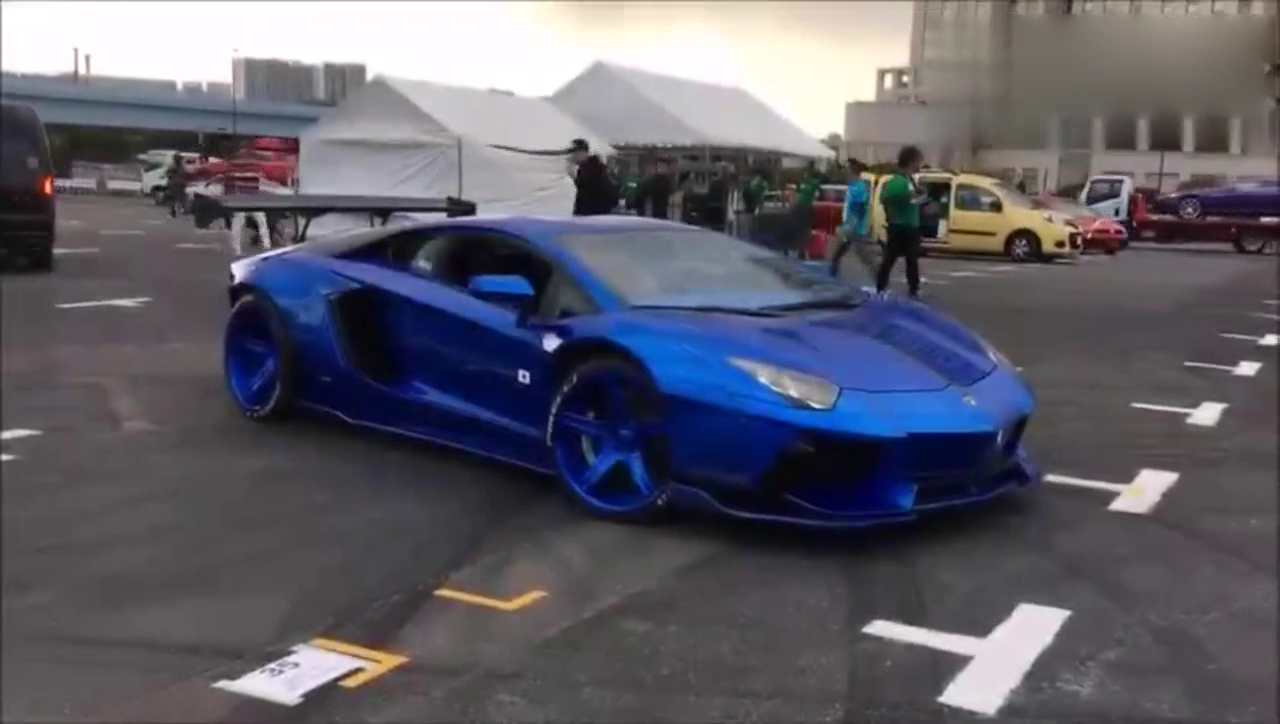 日本兰博基尼Aventador超级跑车改装车