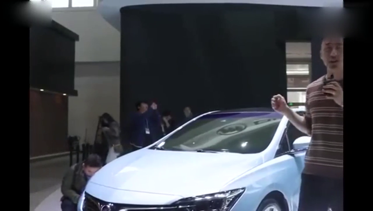 不仅仅是造型博眼球，就连车展体验者也是赞不绝口！