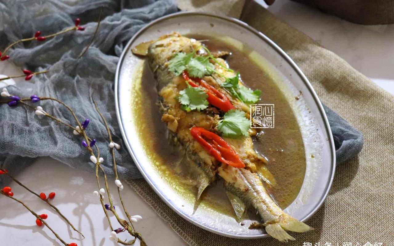 做黄花鱼的时候别忘了这一步,去腥锁营养,汤汁拌饭超级美味