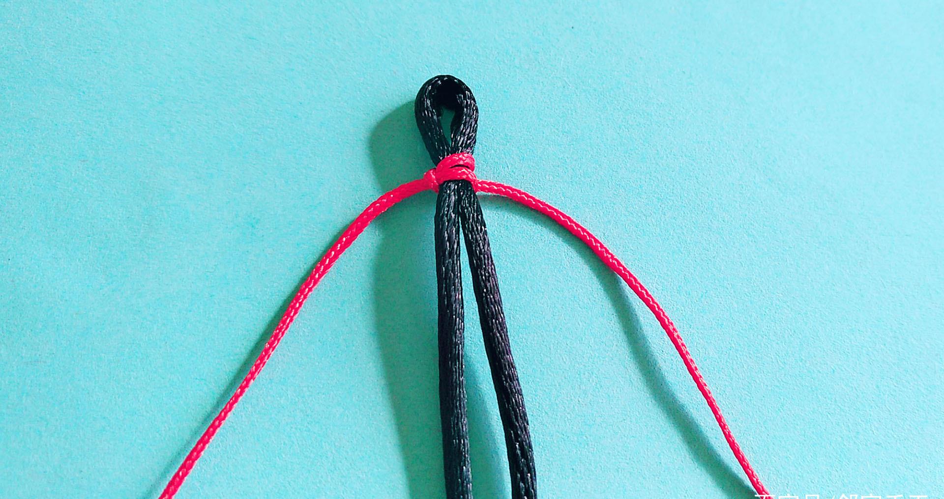 用最简单的平结编织漂亮手链，看一遍就学会，手工编绳教程