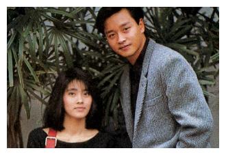 她曾被称“神仙姐姐”，落魄时出演三级片，嫁富豪后恩爱至今！