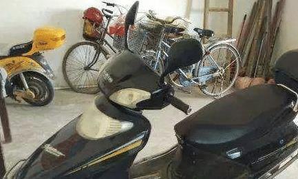 电动车刚充满电，但为什么一加速就掉两格？