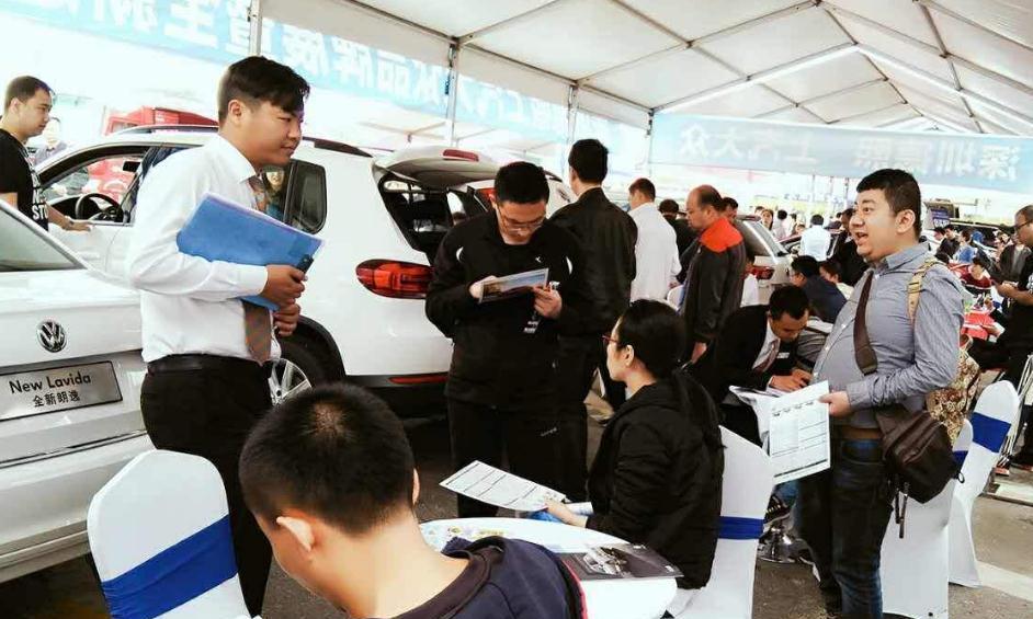 一年中啥时买车划算？老销售：到这4个时间别犹豫，买了占大便宜