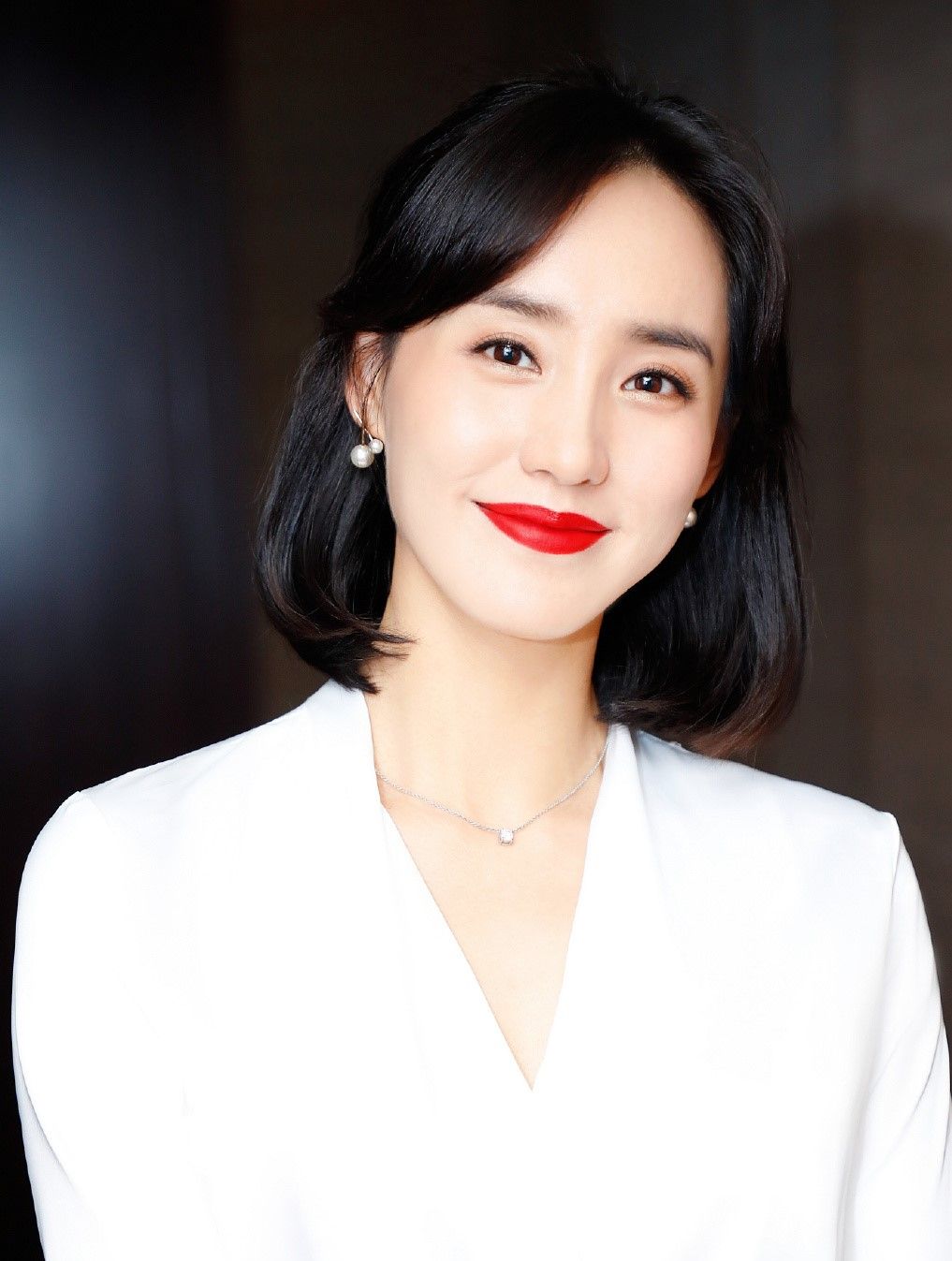 女神写真之王智,人间喜剧彪悍亦美|王智|人间喜剧|写真_新浪新闻
