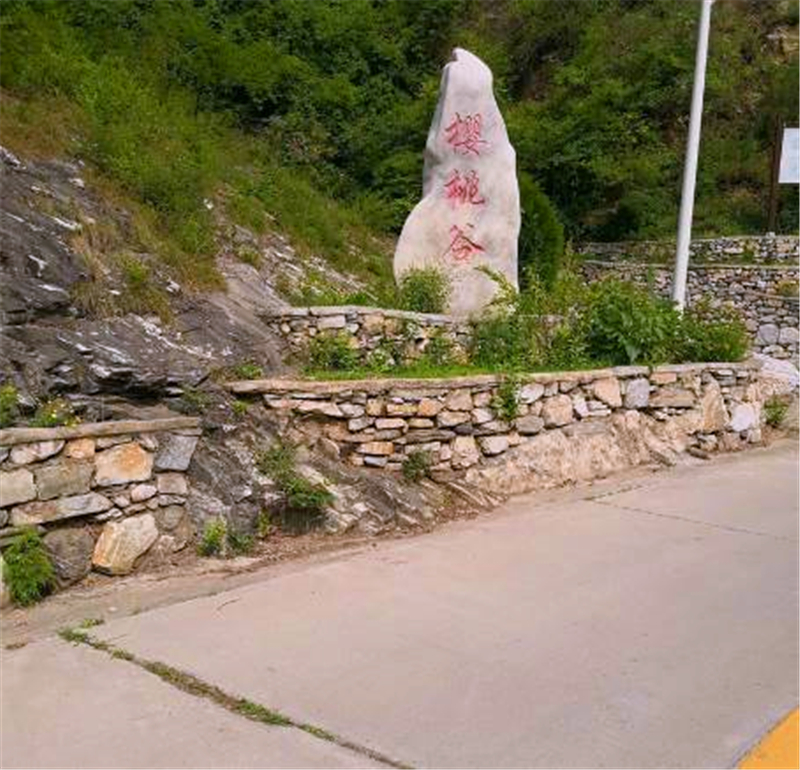 北京及周边地区徒步路线推荐一： 房山波峰岭红叶徒步路线