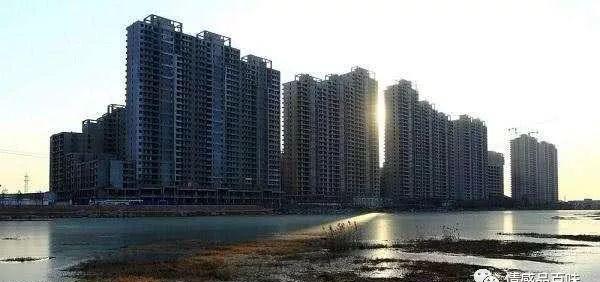 滕县多少人口_滕州最新总人口数据出炉:176.31万人,男比女多10万