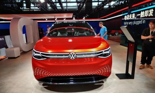 颠覆想象，大众新车亮相广州车展，实在太科幻，车友：坐等量产