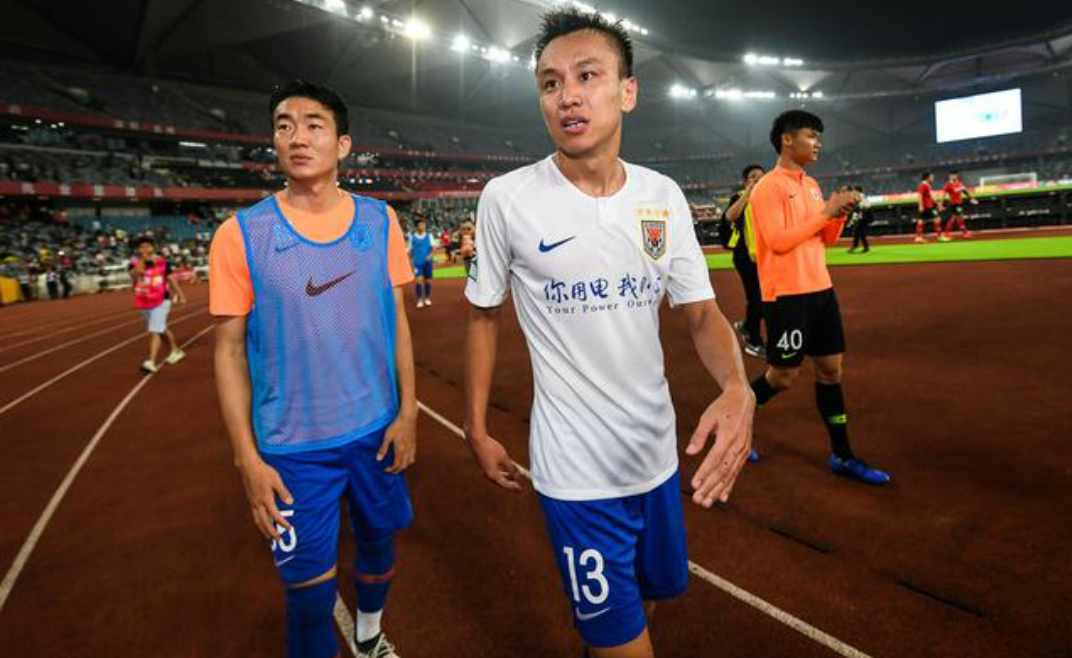 山东鲁能客场憾平深圳佳兆业,赛后球员多少有