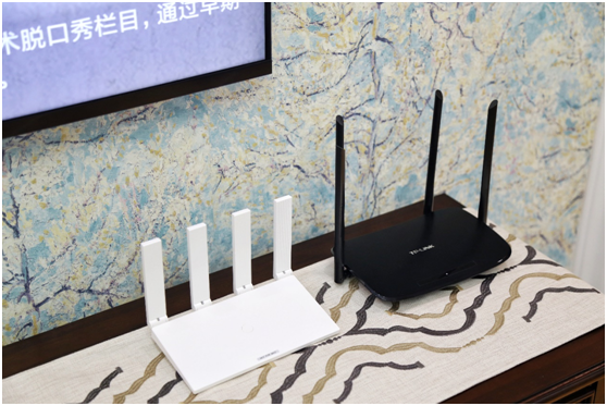 华为路由WS5200增强版、TP TL-WDR5620对