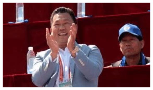 第十支职业足球队宣布解散!球员工资已被拖欠,只能送外卖养家了