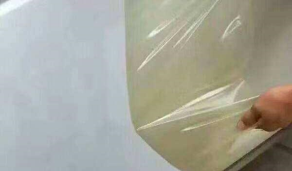 新车贴隐形车衣后悔了？说说贴隐形车衣后悔的2个原因