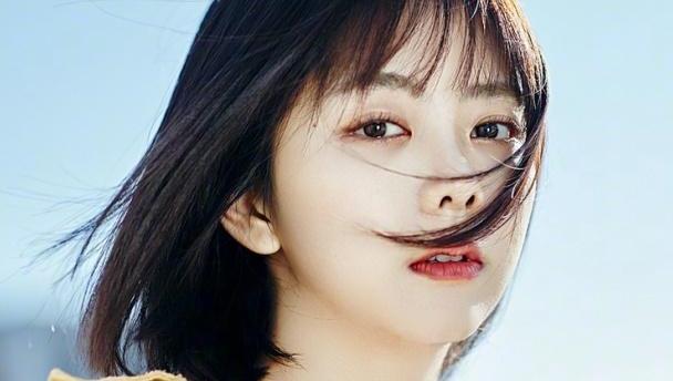 谭松韵经纪人确认噩耗,一个月没有更新微博的