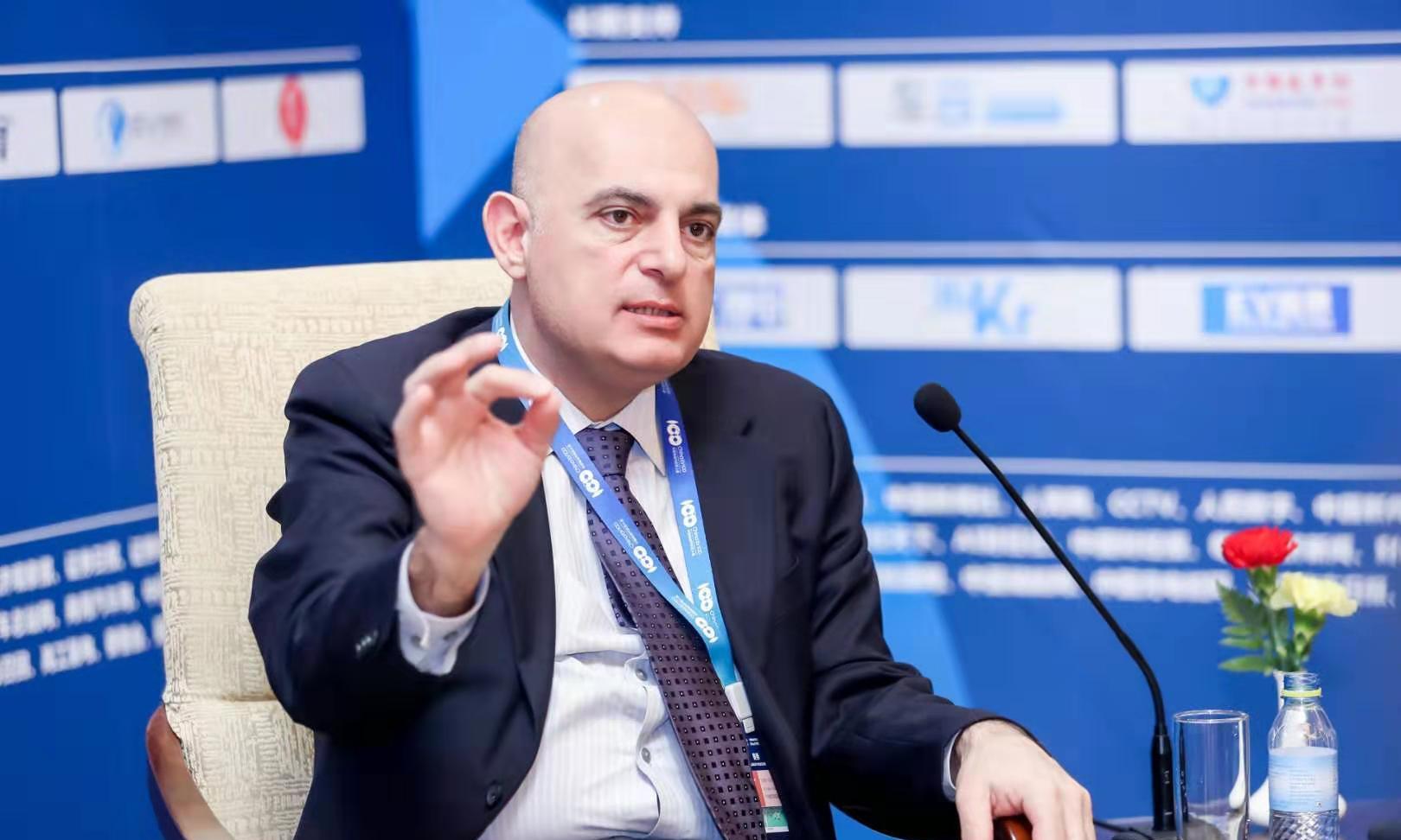 对话ADI公司Herman Eiliya：无线BMS能给电动汽车带来什么