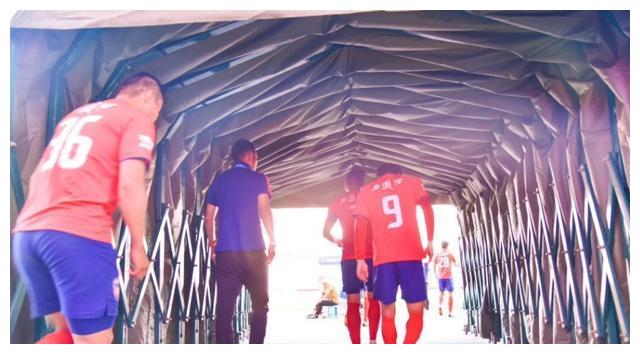 足够硬气!不屑递补进中甲机会,陕西球迷:靠实