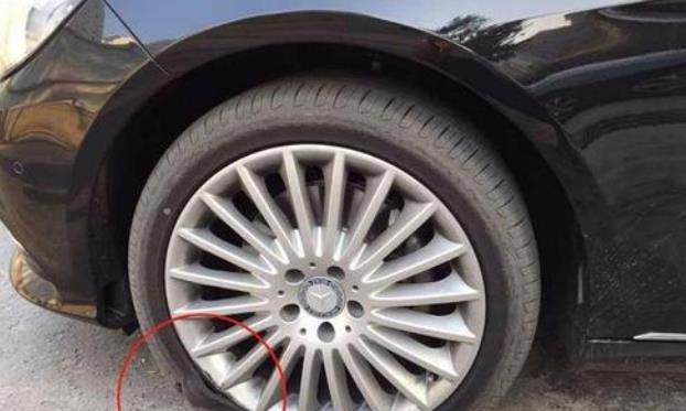 车子什么时候该换轮胎？看这4点，符合一点就需要尽早换掉