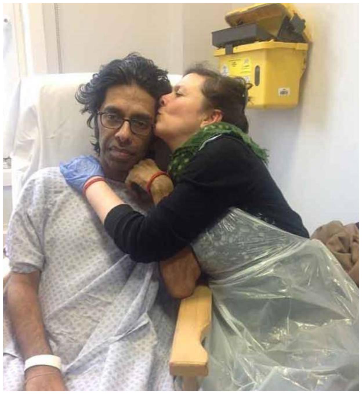英国演员心脏骤停7分钟,醒后画《死亡世界》,网友:越看越可怕