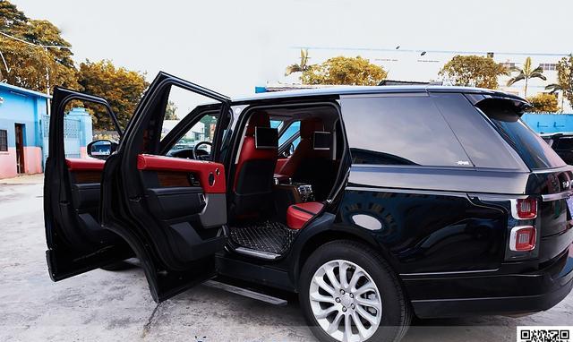 霸气路虎爆改暗红系内饰，打造轻奢豪华感