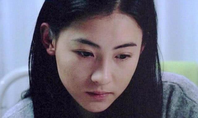 “小张柏芝”为德系车站台，引爆南京车展，网友不淡定了