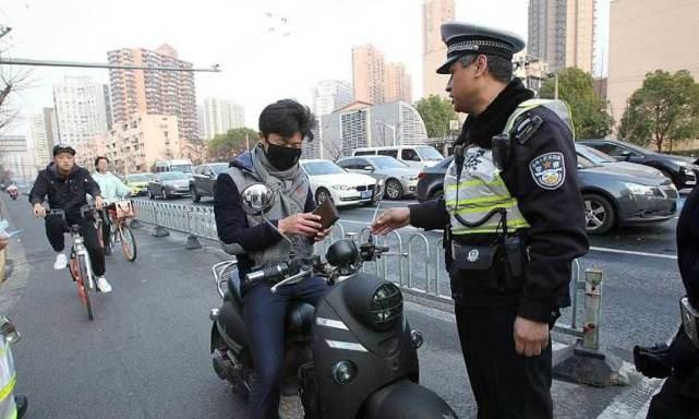 国内电动车满街跑，为何国外却见不到？这一点真是致命原因