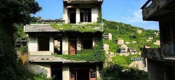 中国最漂亮的"鬼村",早已人去楼空,如今成为最美景点!