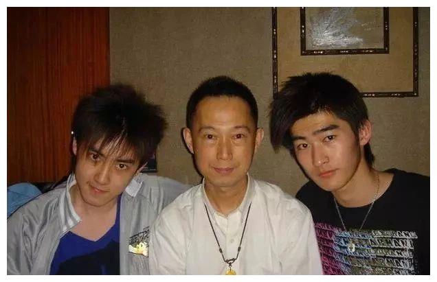 男明星罕见素颜，看了是不是很震惊？