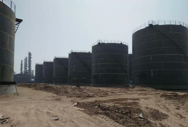 储罐对石油下游种类多怎么使用？汽油柴油润滑油储存工艺制作不等