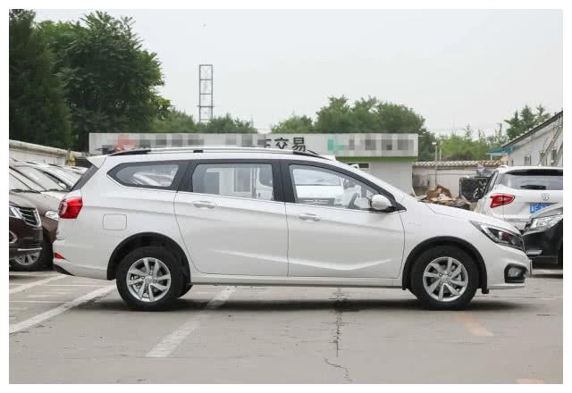 堪称“百姓车”,顶配才7.28万,国六标准,关键还是合资车