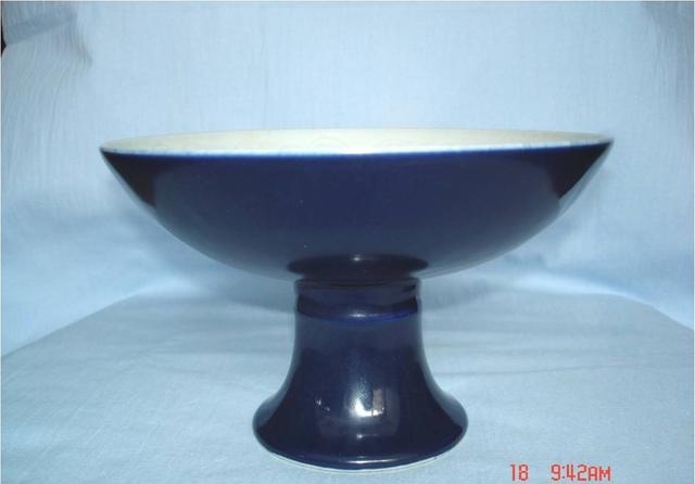 盛世皇廷拍卖-宣德时期的蓝釉白釉雪花蓝釉黄釉孔雀蓝釉详解