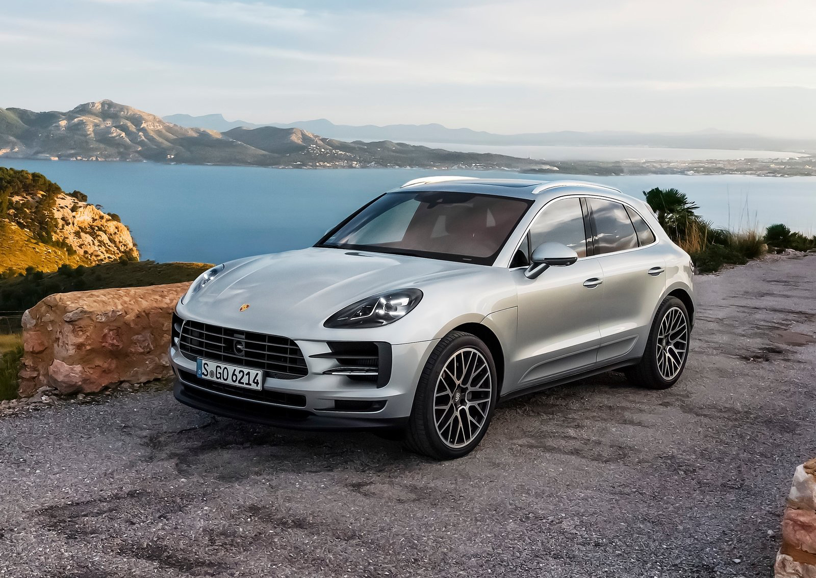 3.0T百公里加速5.1秒，全新保时捷Macan S正式上市