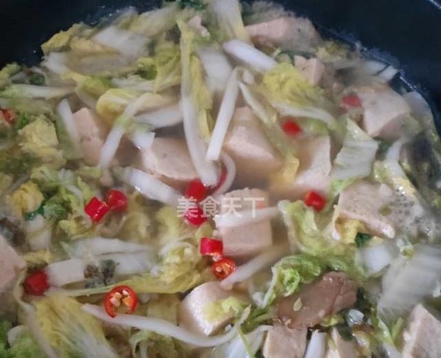 上汤娃娃菜炖冻豆腐,冬天就爱吃这暖暖的一大锅,热乎乎的暖胃黄河95步枪玩具图片