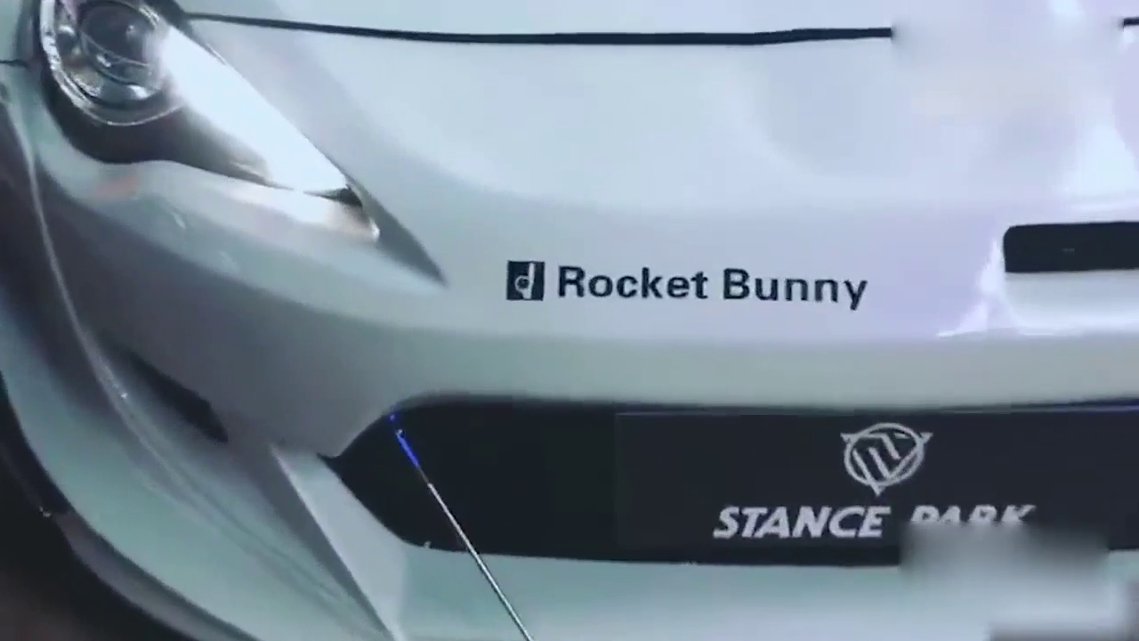 平民化跑车！宽体改装的丰田86鉴赏